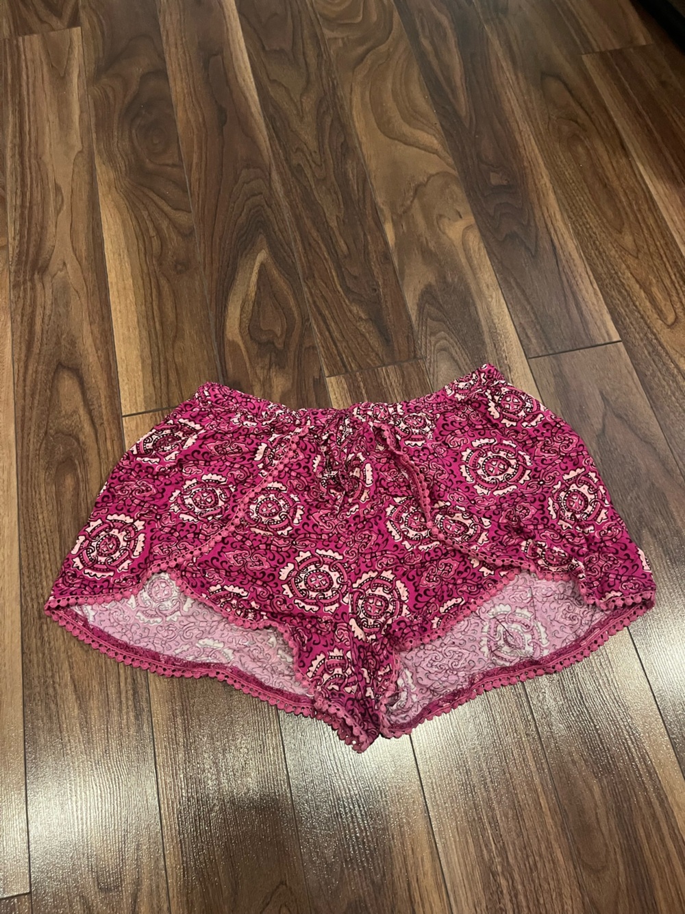Hollister Bohemian Pink Printed Relaxed Shorts